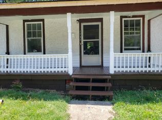 1742 Dupuy Rd, Petersburg, VA 23803