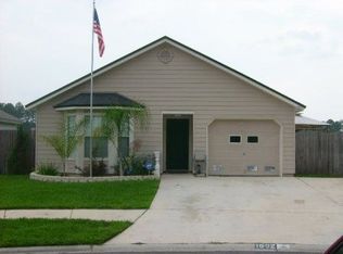 1892 Hunters Trace Cir, Middleburg, FL 32068