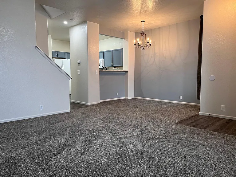 1888 Reilly Grv — Photo 11