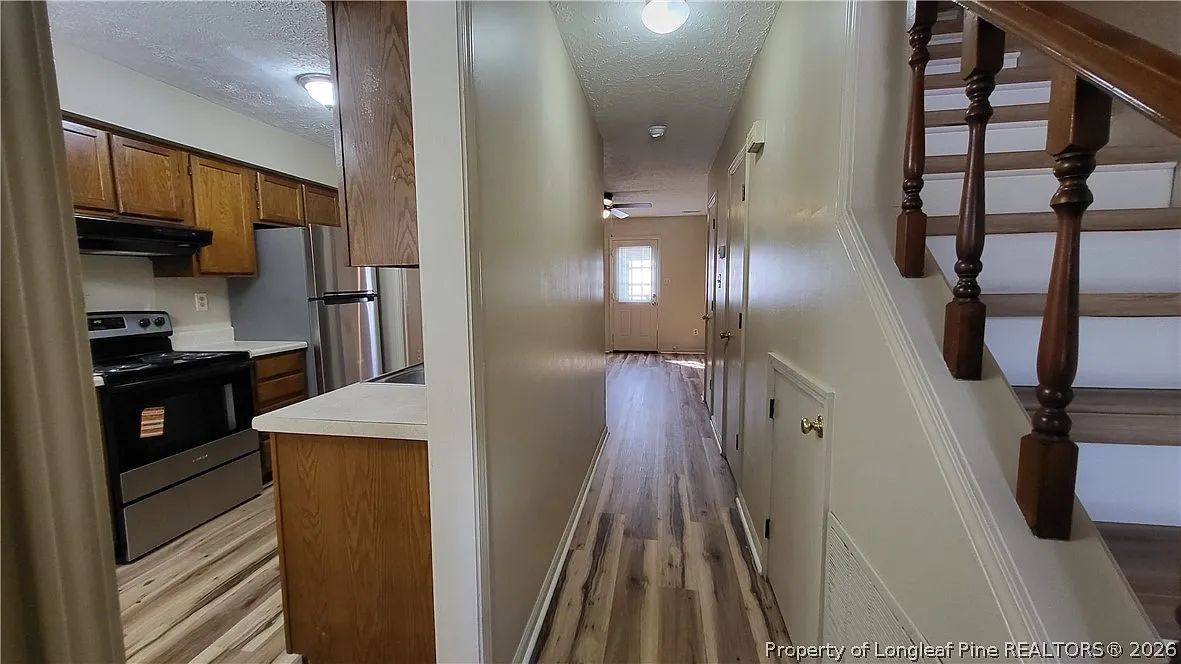 2 bed, 1.5 bath, $1,200 — Photo 2