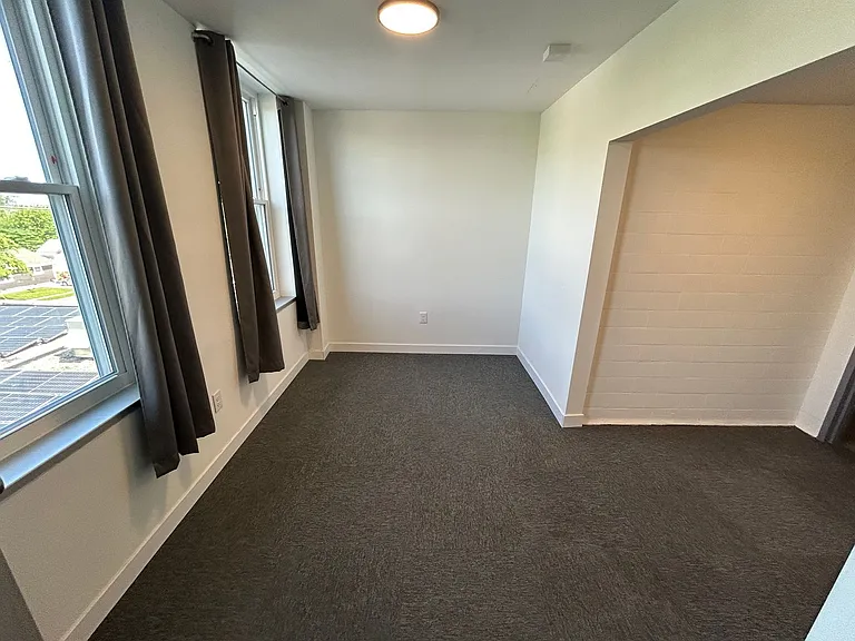 703 N Park 704 Tarn — Photo 41