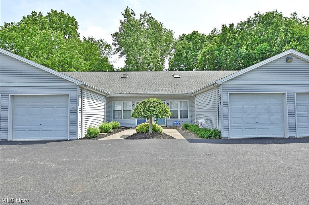 3481 Ivy Hill Cir UNIT C, Cortland, OH 44410 Zillow