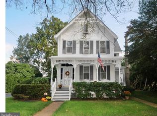 956 Ye Greate St, Greenwich, NJ 08323