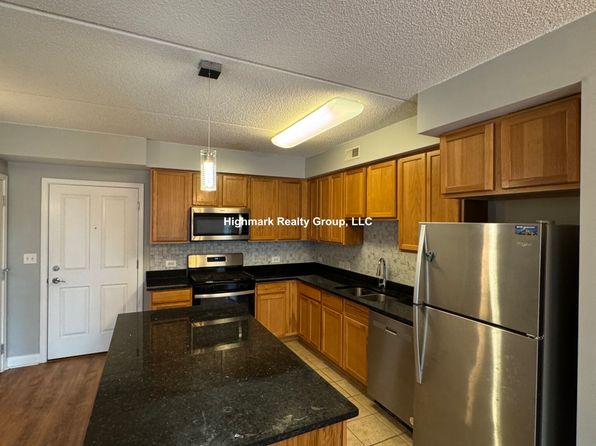 3400 N Old Arlington Heights Rd UNIT 303A