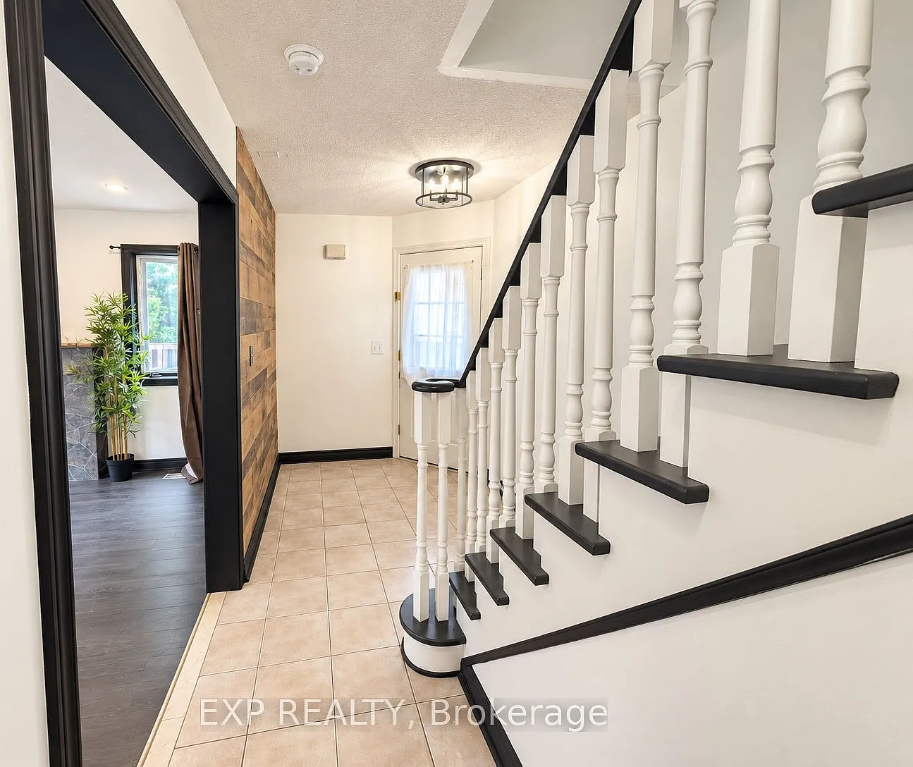 3 bed, $2,900 — Photo 3