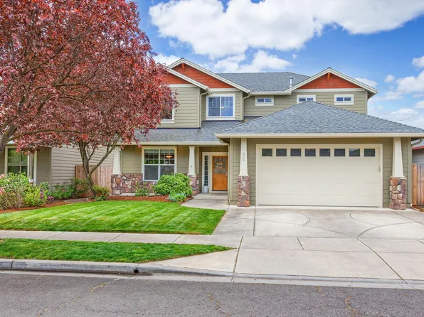309 Willow Springs Dr, Talent, OR 97540