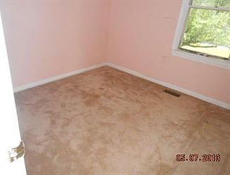 5th image of 103 N Lake Dr