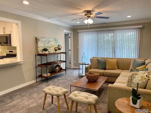 4th image of 175 Westwood Dr APT 186