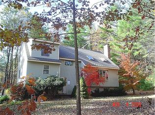 12 Pikes Hill Rd, Sterling, MA 01564