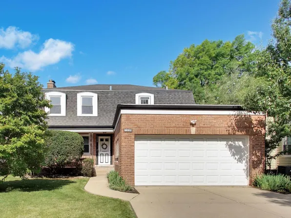 1216 S Lincoln Ave, Park Ridge, IL 60068