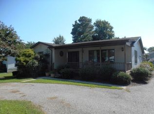 31338 Curratuck Rd, Painter, VA 23420