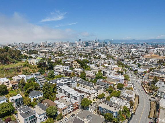 4th image of 4108 17th St