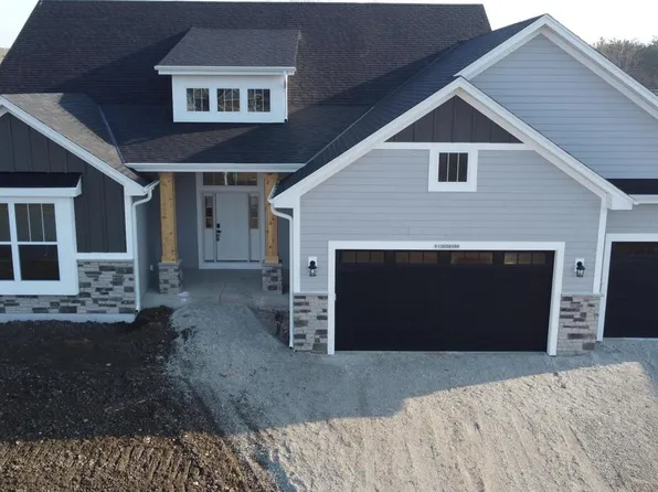 W130S8586 Muscovy WAY, Muskego, WI 53150