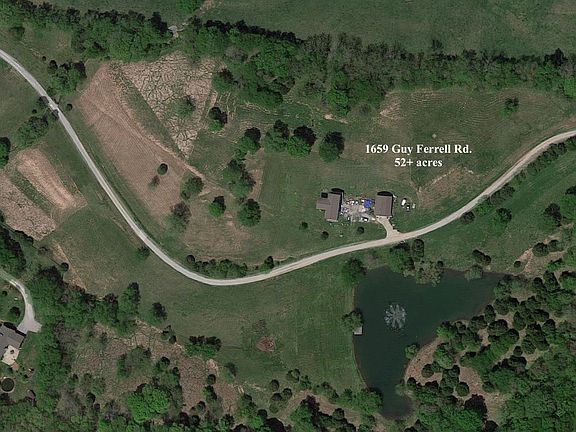 Aerial view of property 