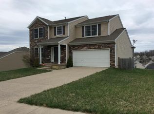 2015 Cherry Ridge Ct, La Grange, KY 40031