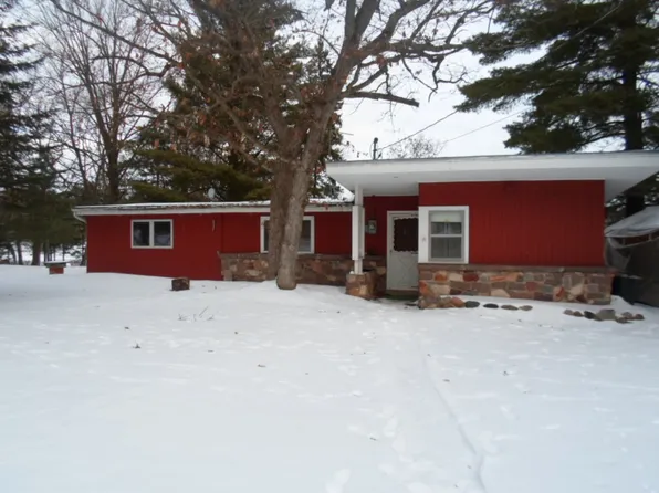 N6968 W Pine Lake Rd, Wild Rose, WI 54984