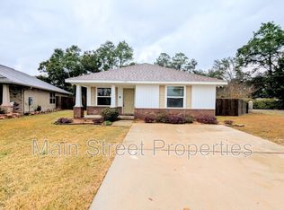 5188 Carmell Ridge Cir, Milton, FL 32570