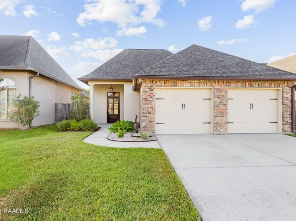 107 Barataria Bay Point, Lafayette, LA 70508