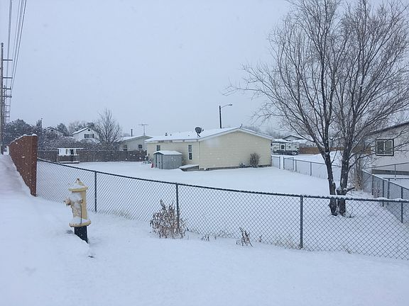 Back NW view from Siphon Rd