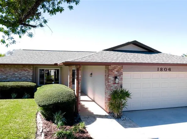 1806 67th St W, Bradenton, FL 34209