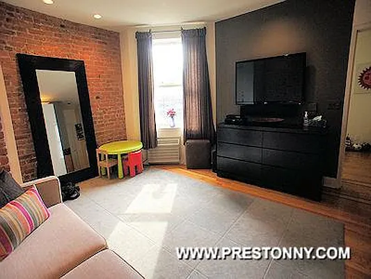 Rented by JM Preston Properties LLC | media 15