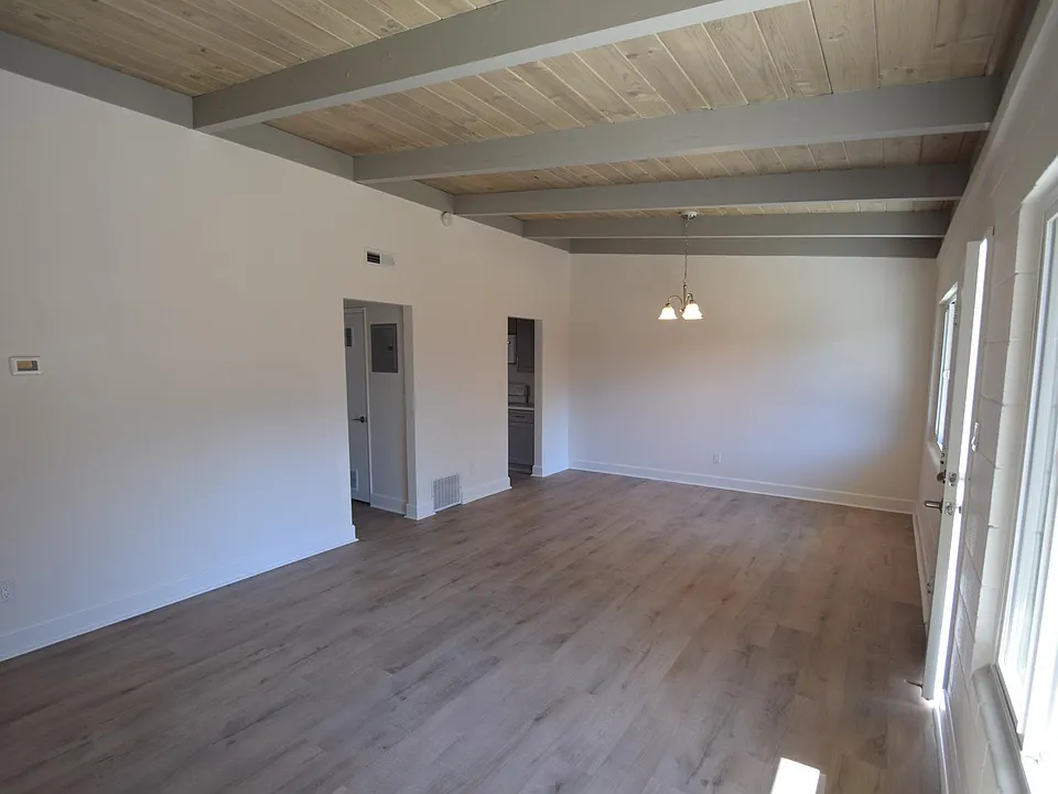 Living & dining room