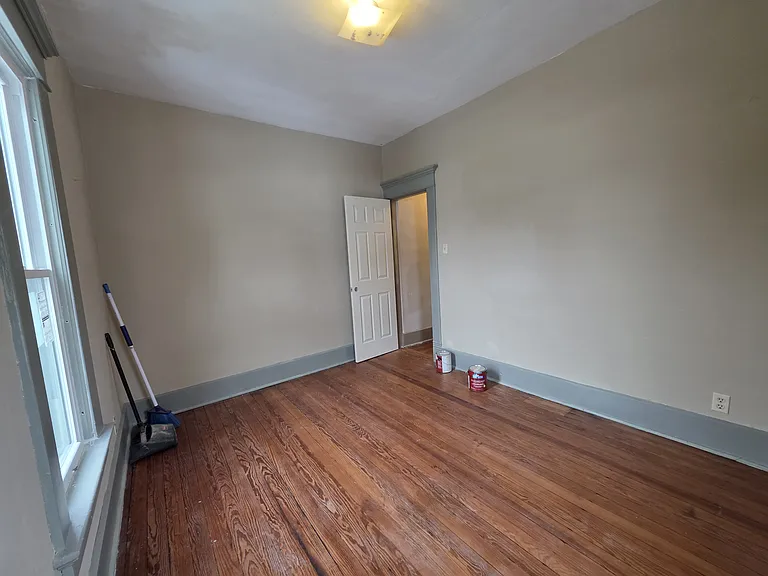 Lookin at the door of bedroom 4.