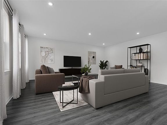 4th image of 1422 W DUNBLANE WAY NE