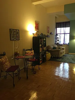 Rented by Bouklis Group | media 3