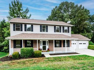 10913 Twin Harbour Dr, Knoxville, TN 37934