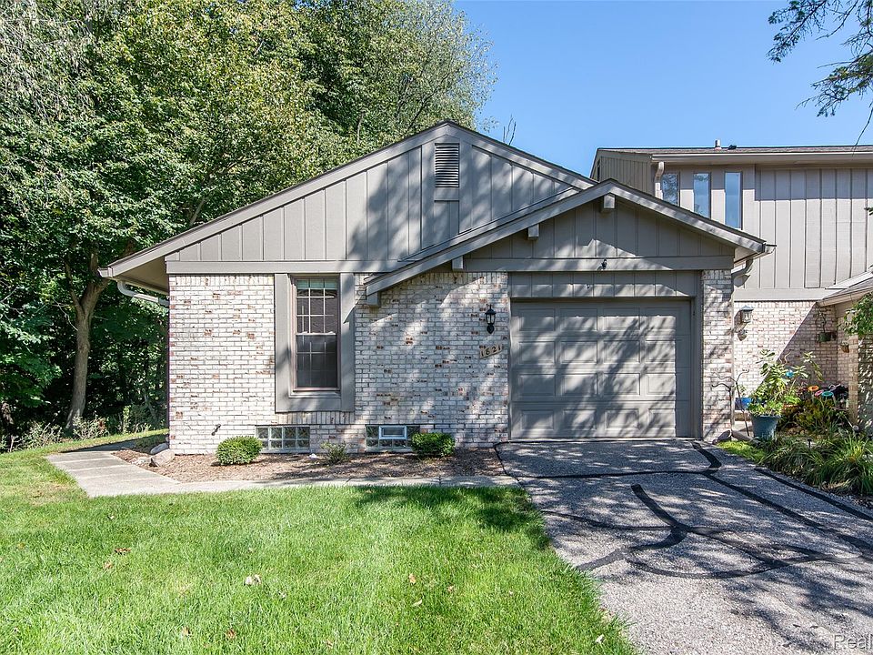 1st image of 1821 Van Hill Ct