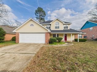 59 Savannah St, Columbus, MS 39702