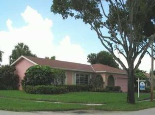 955 NW 93rd Ave, Plantation, FL 33324