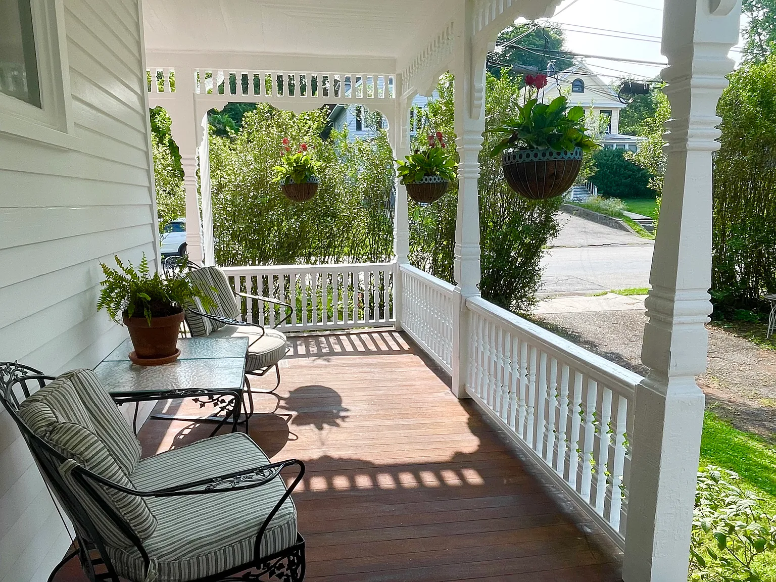 7 bed, 2200 sqft, $5,500 — Photo 2
