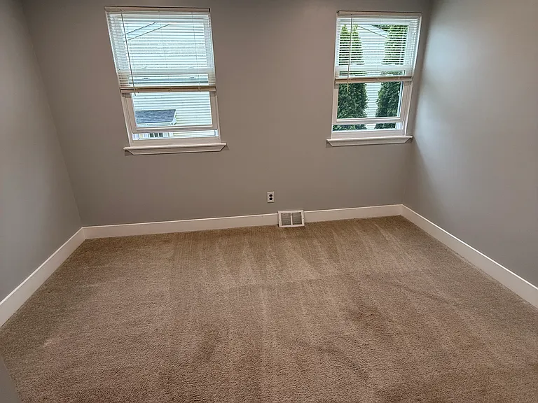 168 Reliance Pl — Photo 23