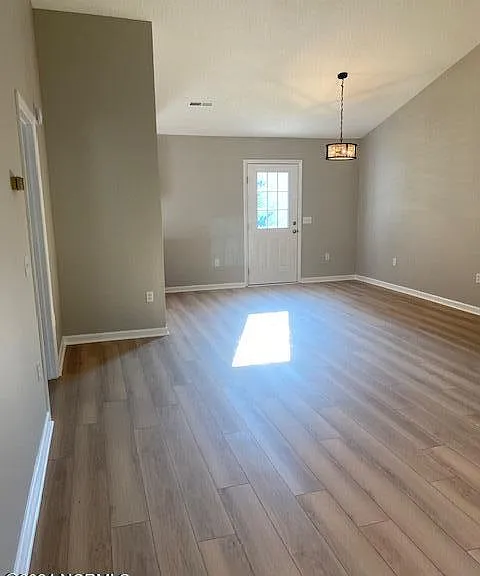 4364 Owendon Dr — Photo 19