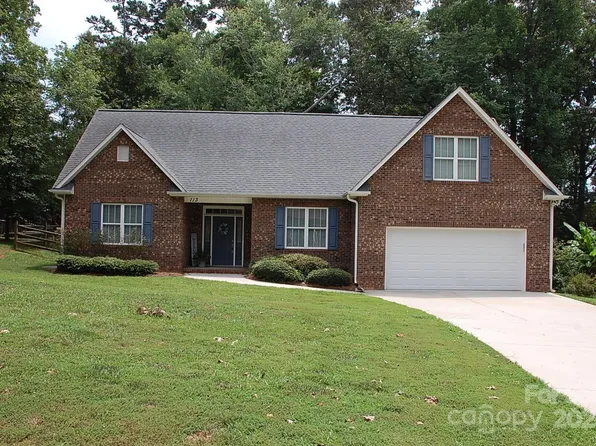 113 Smith St, Locust, NC 28097