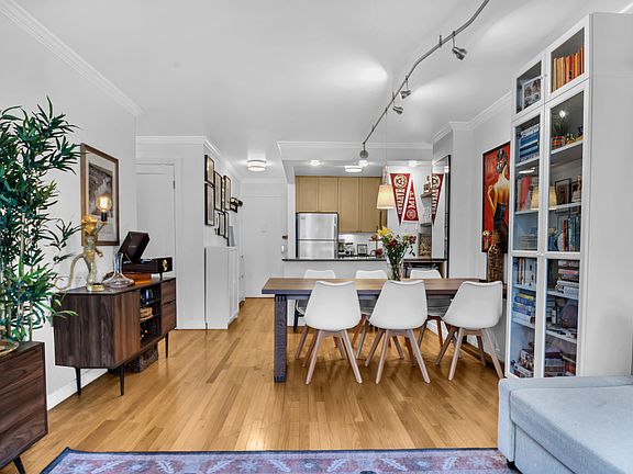 5th image of 333 E 34th St APT 5O