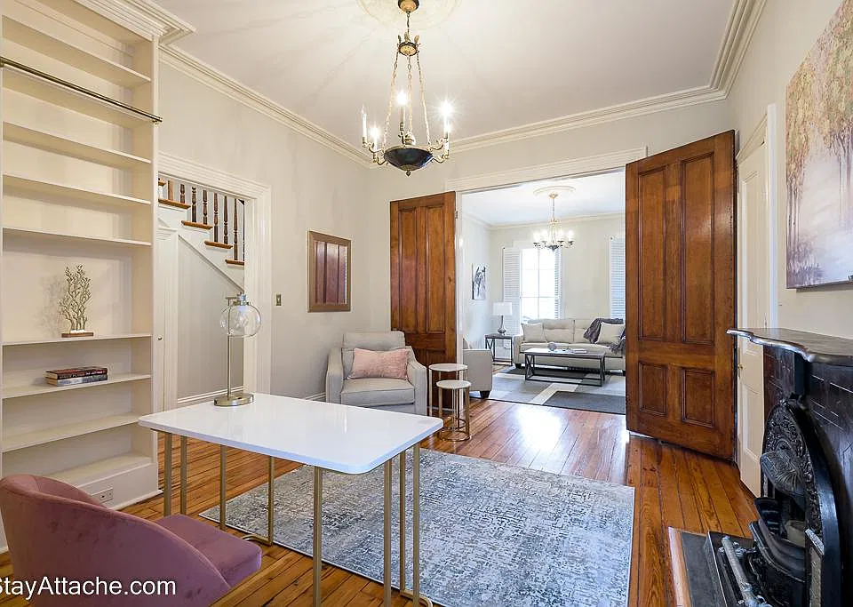 24 3rd St NE