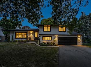 13 Southwick Pl, Waterloo, ON N2K 1V4