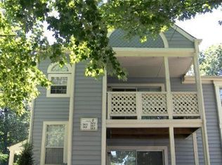 7801 Willow Point Dr #7801, Falls Church, VA 22042