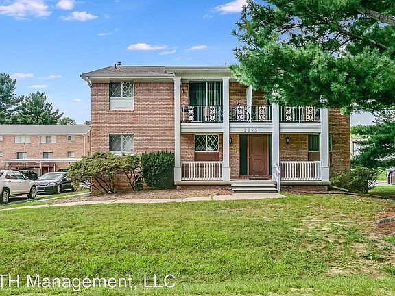 2nd image of 2294 Main St #16819631