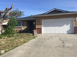 623 W Pico Ave, Clovis, CA 93612