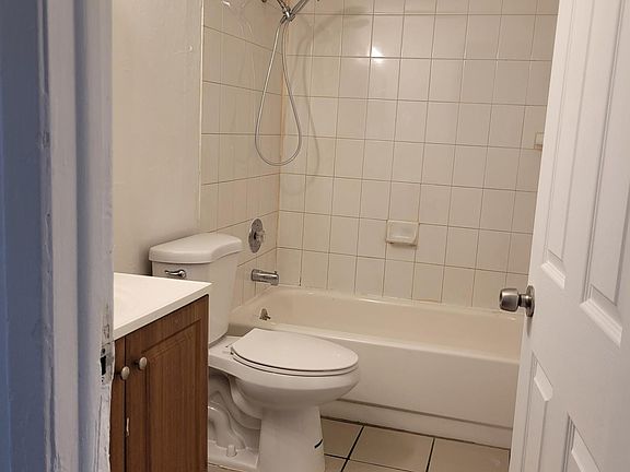 3rd image of 2519 S Parkcrest Dr #1