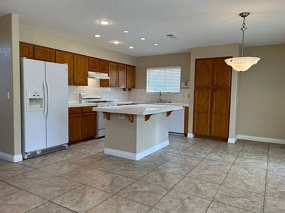2nd image of 9417 Tall Wood Ln
