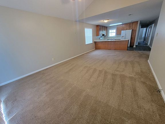 4th image of 2714 Sheridan Pl