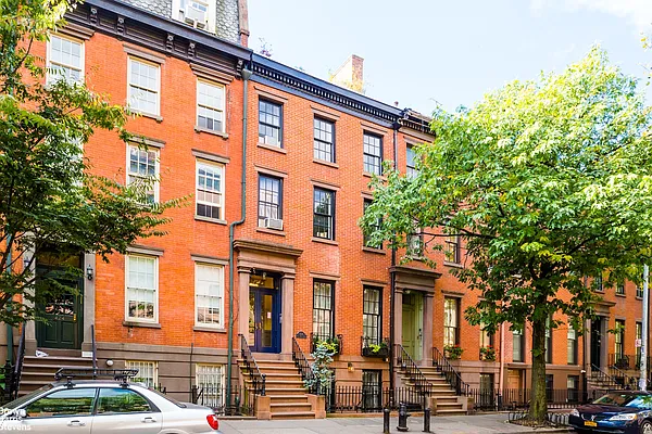 Rented by Brown Harris Stevens | media 8