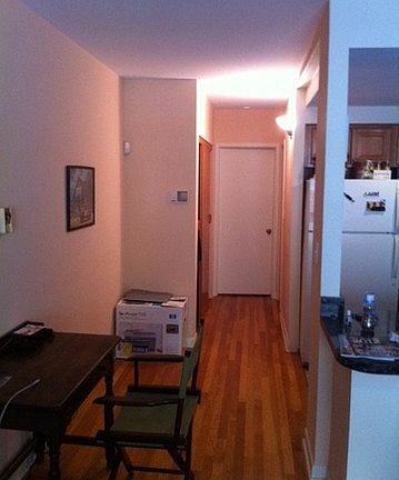 4th image of 235 W Eugenie St APT M5
