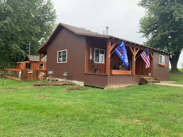 27959 230th St, Kinderhook, IL 62345