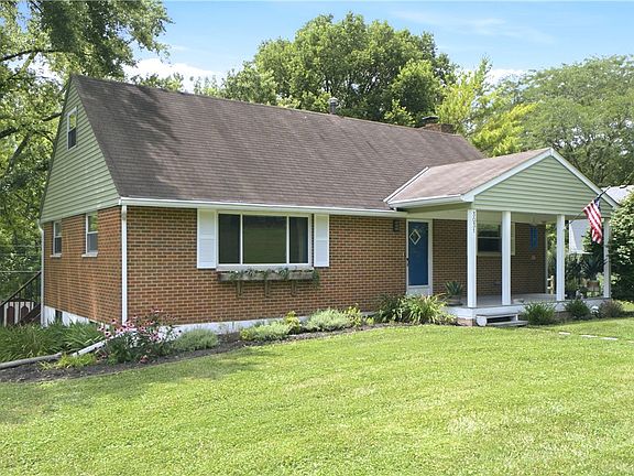 3rd image of 3031 Springhill Rd